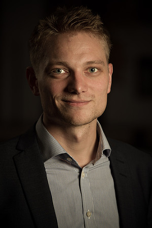 _EKF9877-3